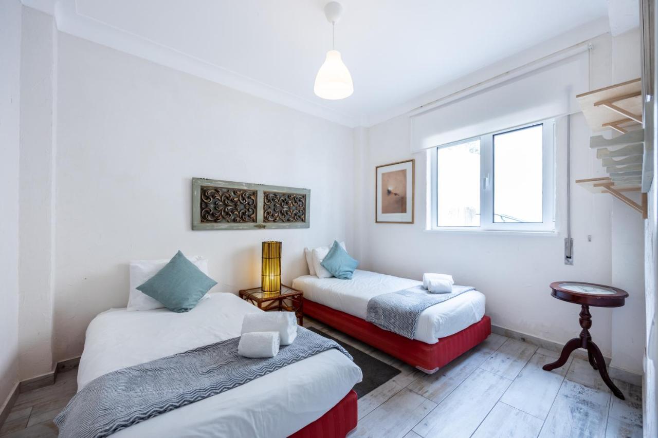 Im On Charming Home Lagos Luaran gambar